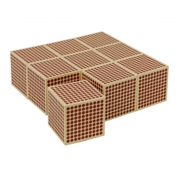 9 cubes en bois de 1000
