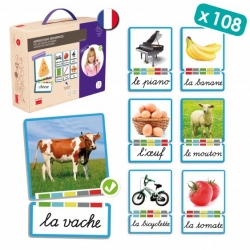 lettres de l'aphabet sur dé en bois