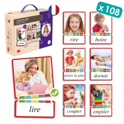 lettres de l'aphabet sur dé en bois