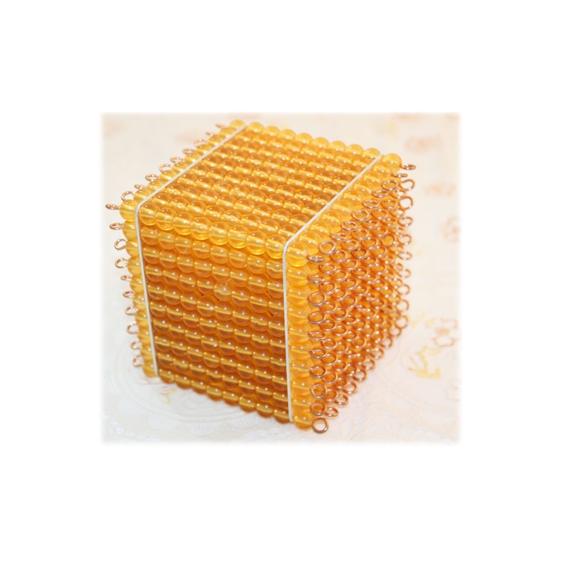 9 cubes en bois de 1000