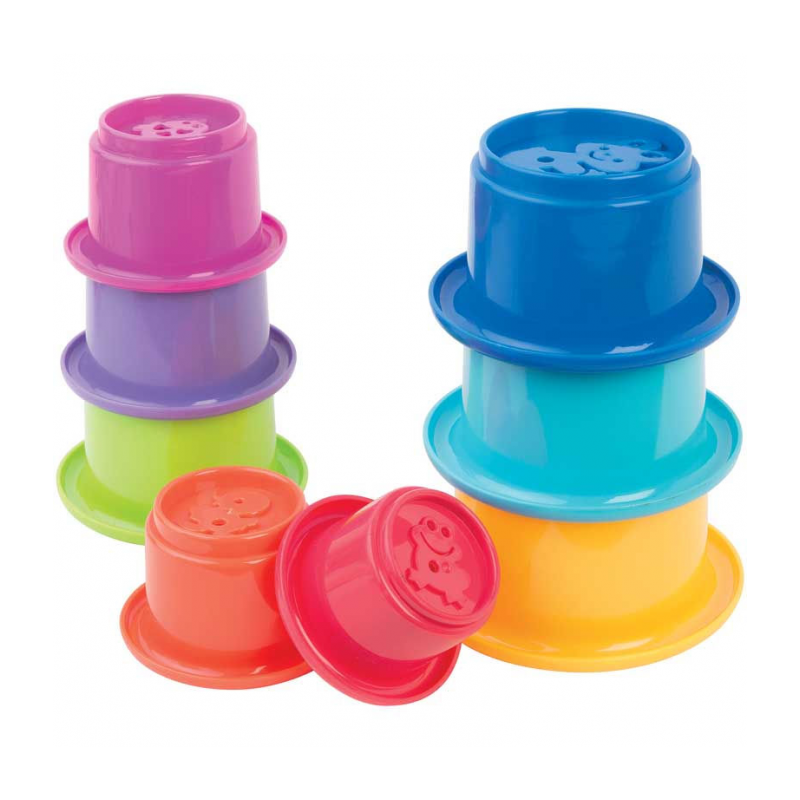 8 gobelets gigognes.