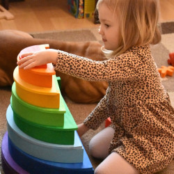 Planches d'équilibre à bascule arc-en-ciel.